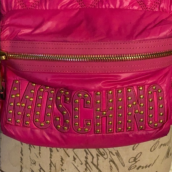 Moschino hot pink back pack - Picture 3 of 11